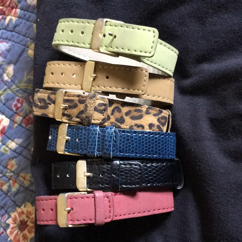6 Wristbands for watches or other craft uses